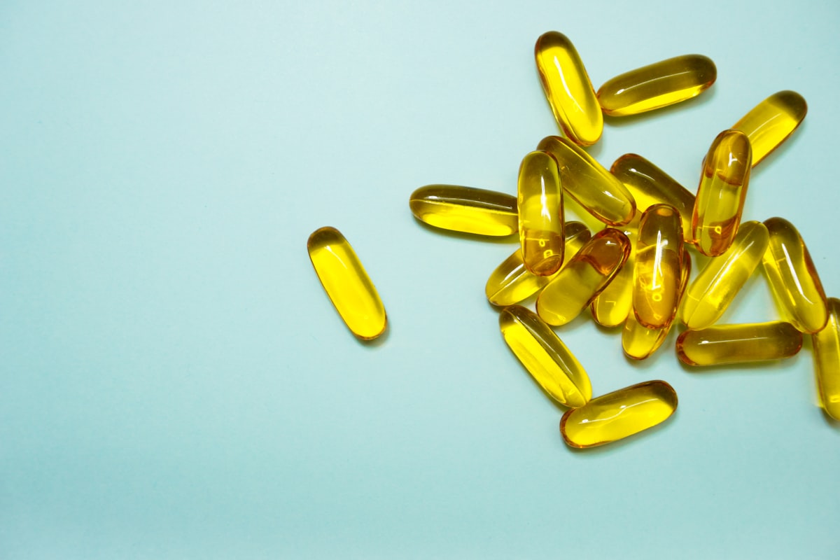 Glucosamine supplement capsules for joint support